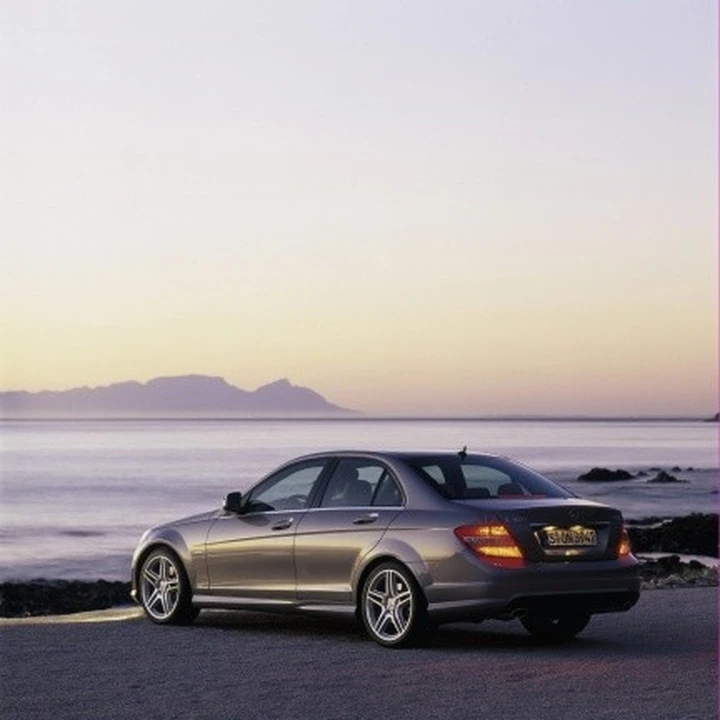 Mercedes: 500.000 nuove Classe C in un anno!