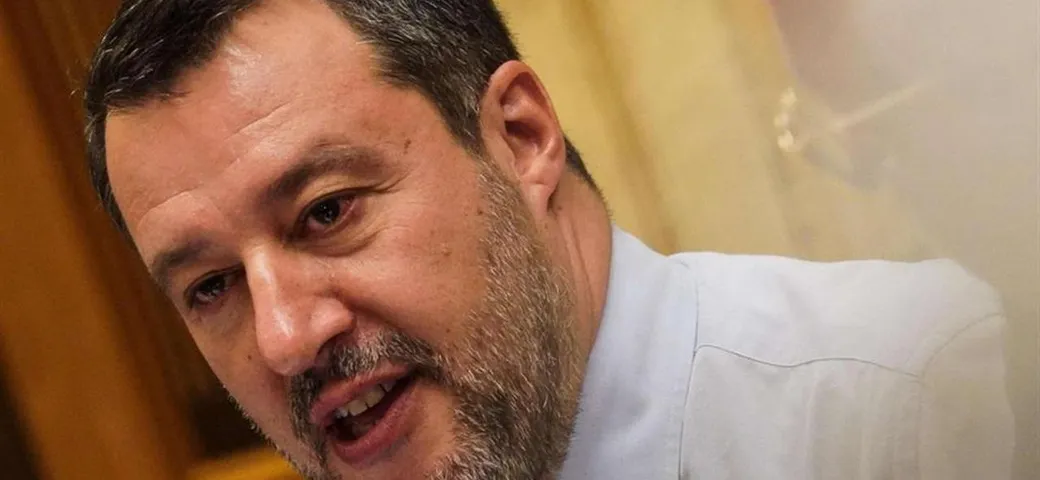 Matteo Salvini: ‘Revoca o sospensione della patente a chi abbandona gli animali domestici sulle strade’
