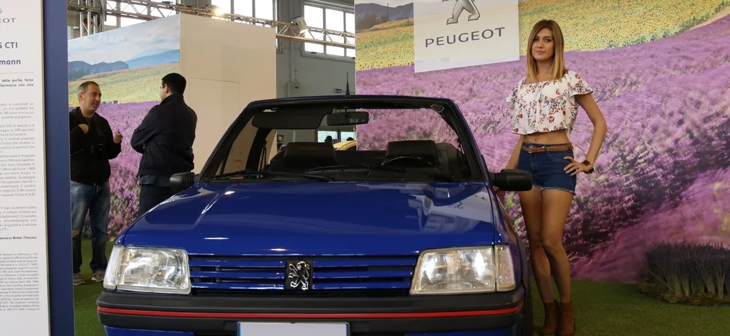 Le Cabrio Peugeot al Salone di Padova 2016 [Video]