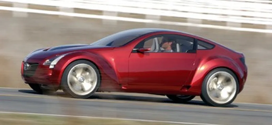 Mazda Kabura: foto ed alcuni dati