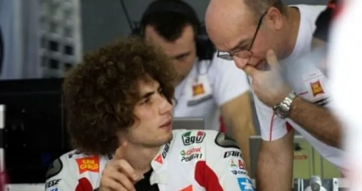 MotoGP: brutta caduta per Simoncelli dopo soli 2 giri. Negativo il responso della tac