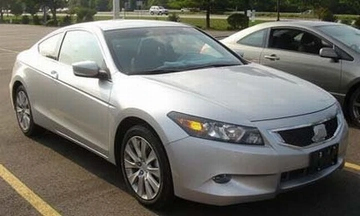 Foto spia: Honda Accord Coupè