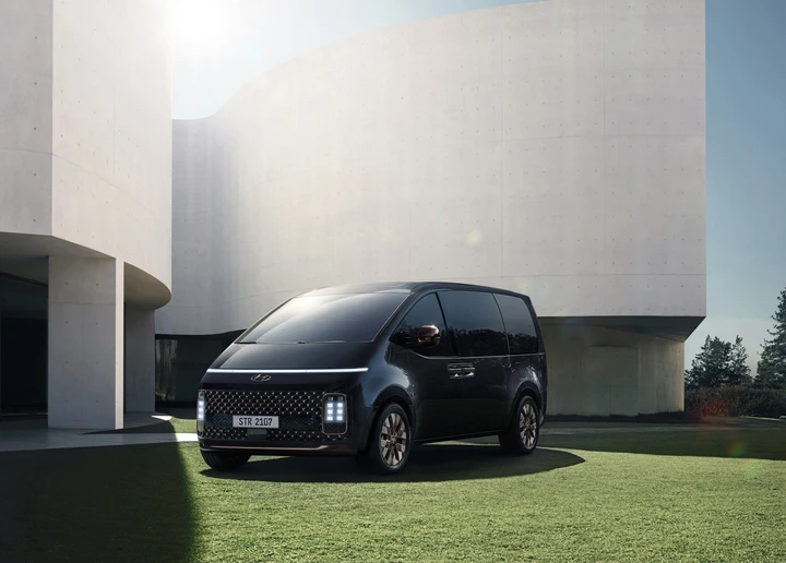 Hyundai Staria: il nuovo concetto di monovolume