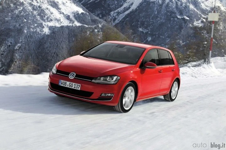 Volkswagen Golf 4Motion in Italia a marzo da 24.000 Euro