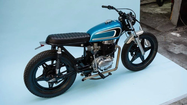 Honda CB400T 