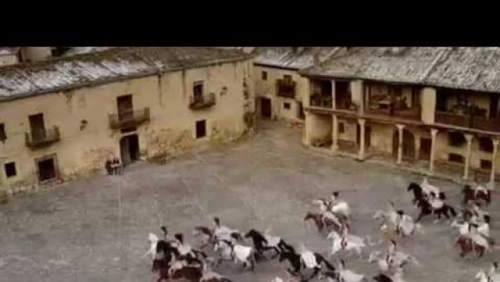 Video: lo spot della Mercedes Classe E coupè