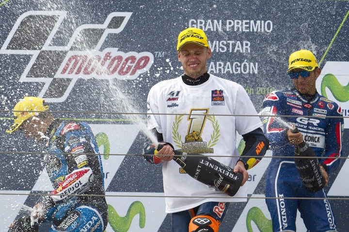 Moto3 Aragon: vince Navarro, Binder campione