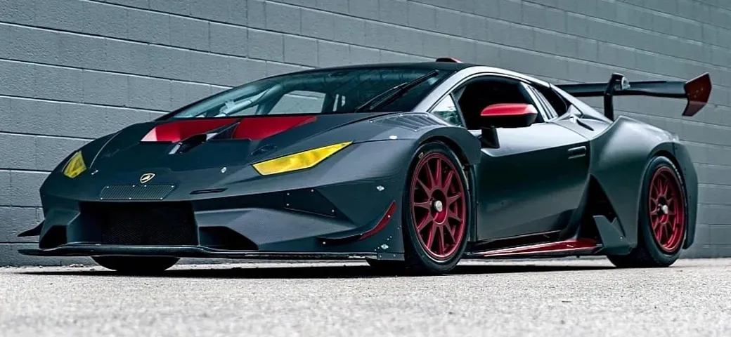 Lamborghini Huracan Super Trofeo Evo 1: ora omologata per la strada