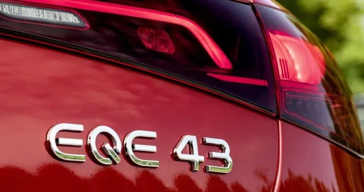 Mercedes, ammissione amara: "Gamma EQ passaggio troppo radicale"