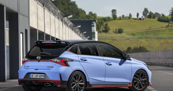 Hyundai i20 N torna in Europa: l’hot hatch sportiva è pronta al comeback