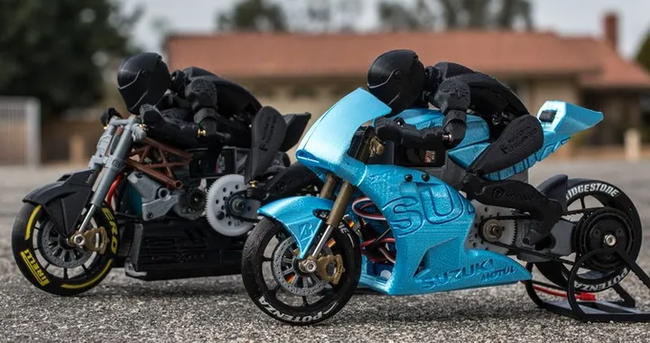 Moto radiocomandata stampata in 3D