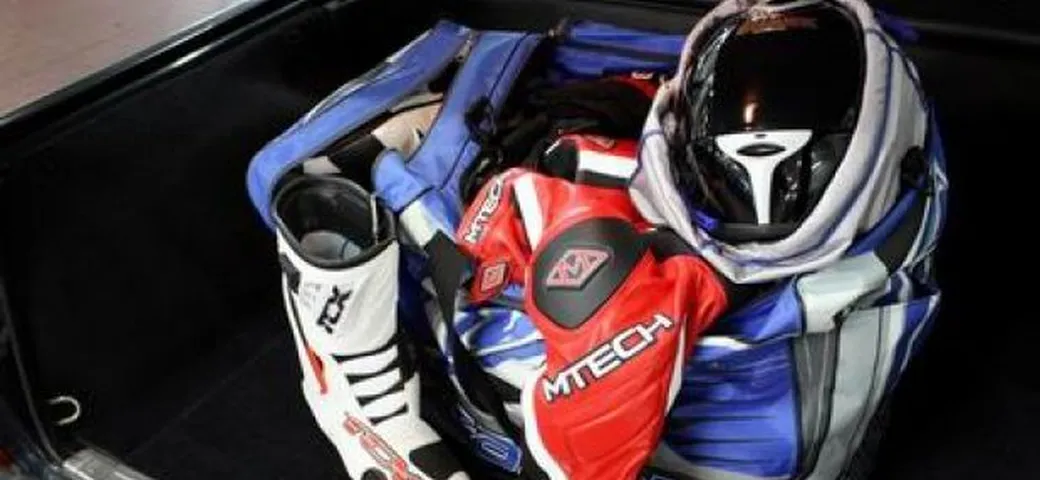 Aprilia RSV4 Press Test: è tutto pronto!