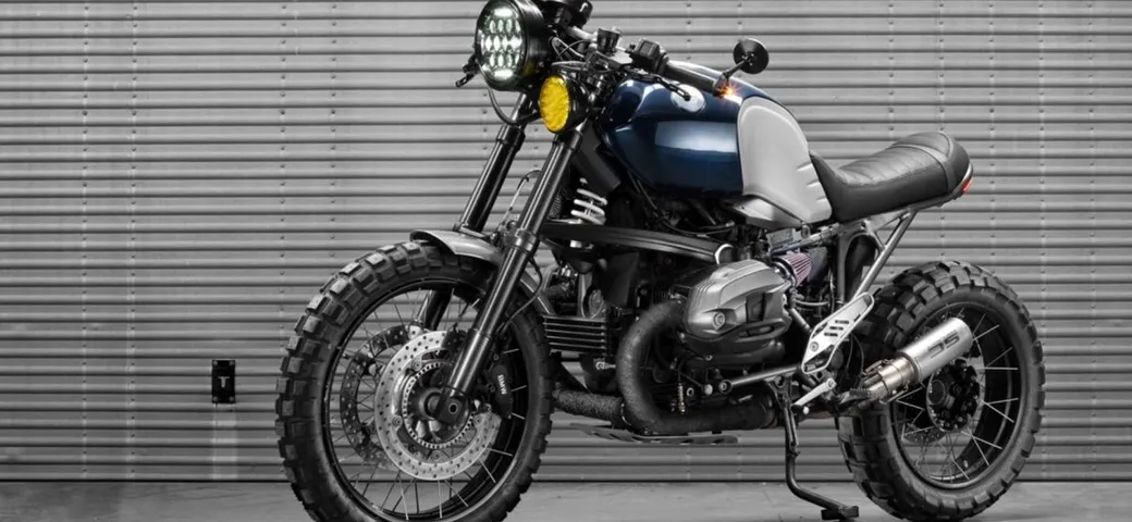Da endurona a cafe racer: la BMW R 1200 GS si trasforma in un capolavoro