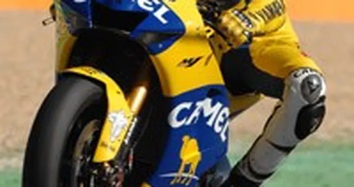 Kerakoll ricompra la tuta di Rossi per 60.000 euro