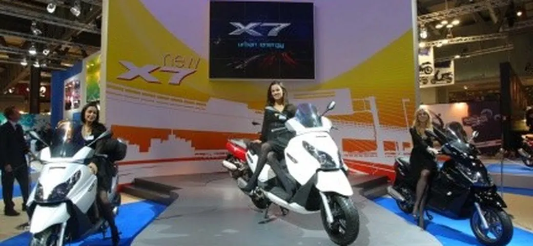 Eicma 2007: Piaggio X7 125/250