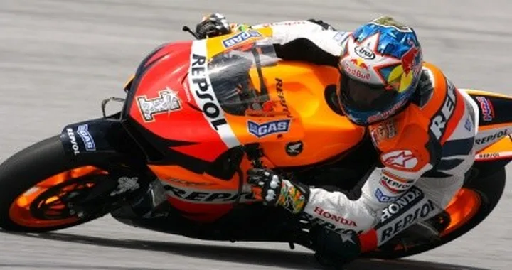 La Honda ammette: "Alla RC212V mancano cavalli"