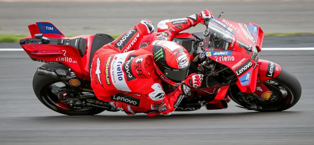 Ducati e il dilemma MotoGP: rischiare o puntare sul sicuro con il motore GP24?