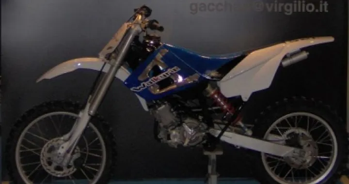 Walkyrie Motocross Concept by Ivan Storchi