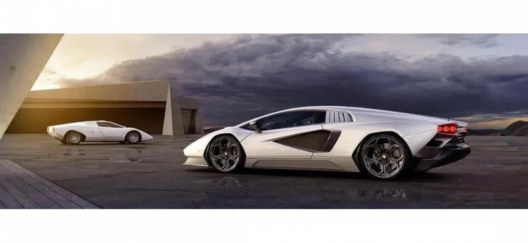 Lamborghini Countach: nuove foto del ritorno del mito