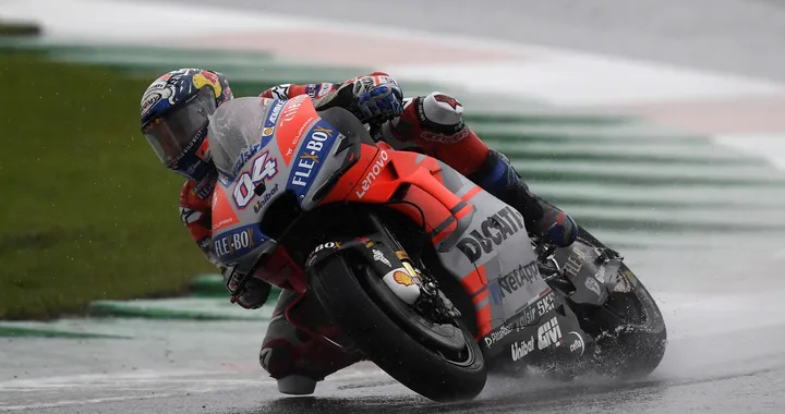 MotoGP Valencia pagelle: DesmoDovi, “motonauta” più forte del diluvio