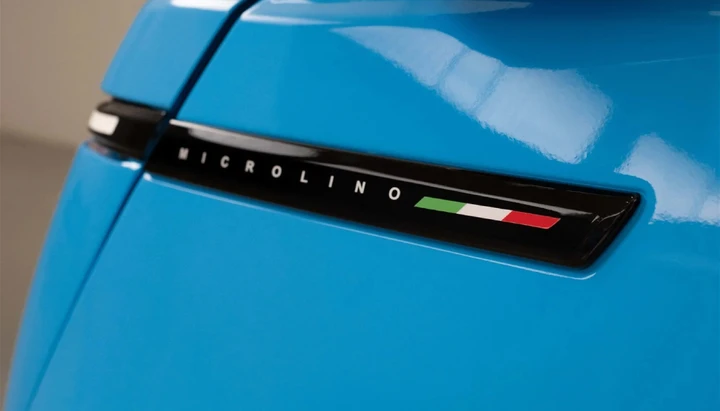 Microlino sfoggia il Tricolore italiano