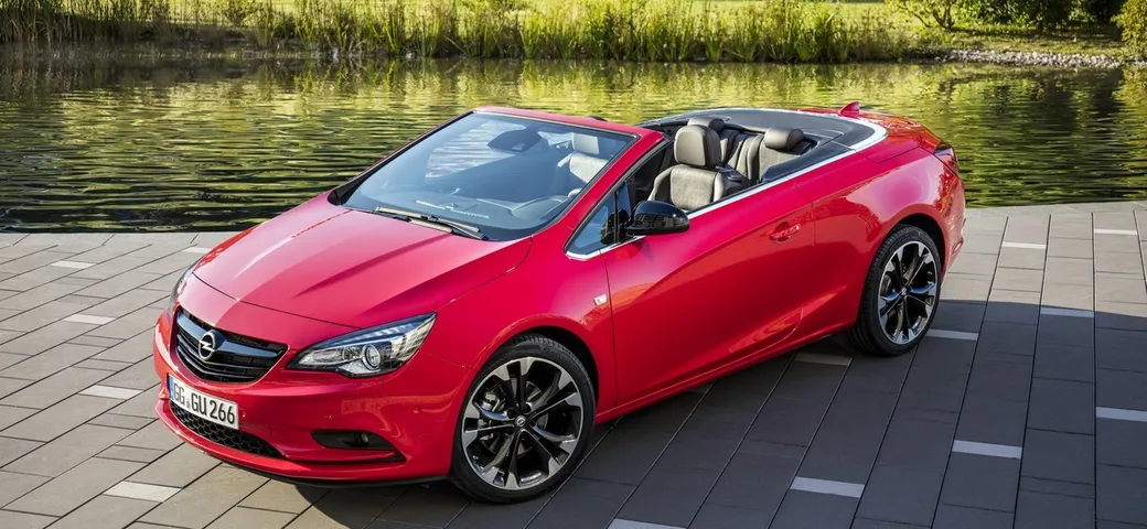Opel Cascada Supreme: la cabrio al Salone di Parigi 2016