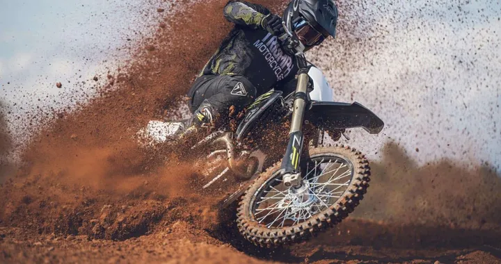 La nuova arma inglese per il motocross: Triumph TF 450 X 2026