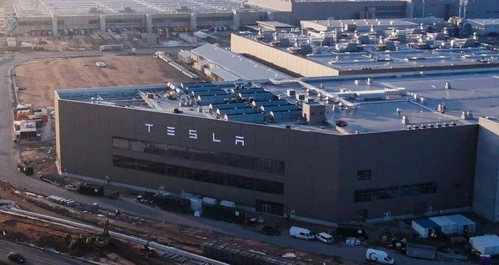 Tesla valuta la chiusura della Gigafactory di Berlino