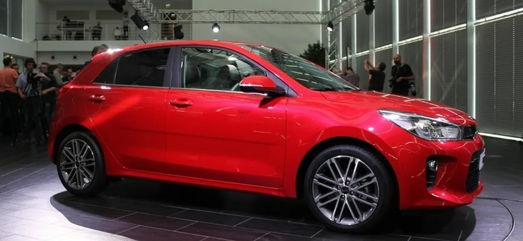 Kia Rio 2017: foto live e informazioni [Video]