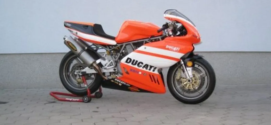 Foto del giorno: Ducati 900 SS i.e. GP Style