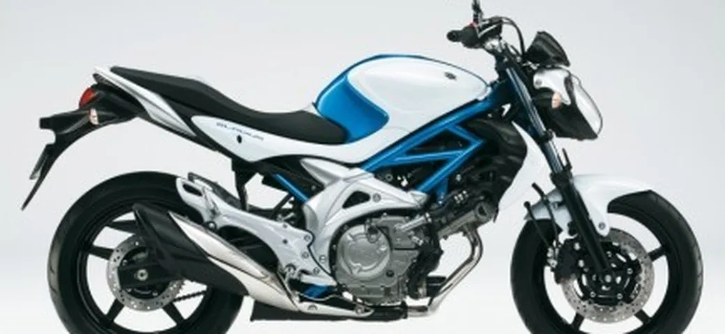 Suzuki Gladius, la 
