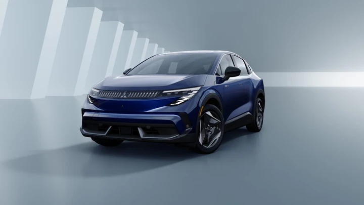 Mitsubishi rilancia Eclipse, arriva il SUV elettrico firmato Nissan