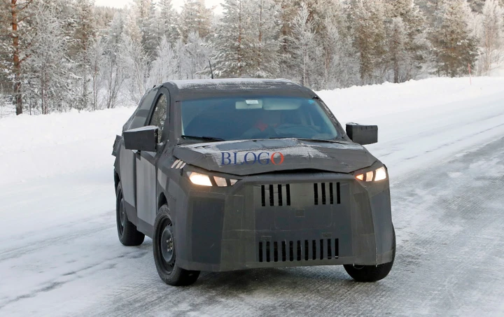 Fiat Argo SUV: le foto spia