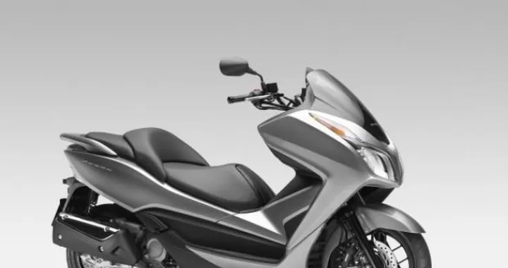 Honda NSS300 Forza 2013