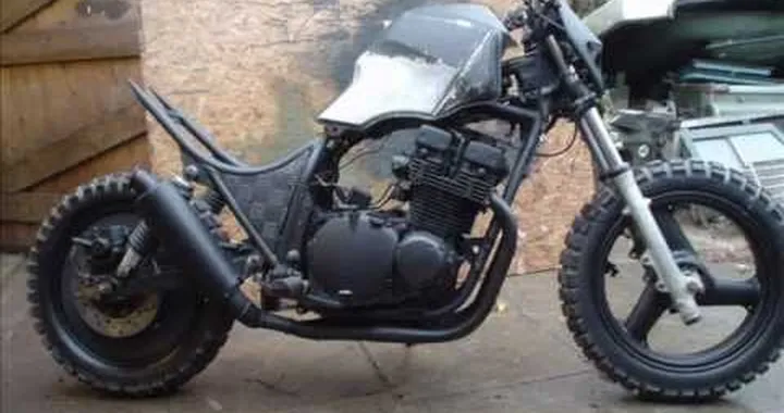 survival ratbike