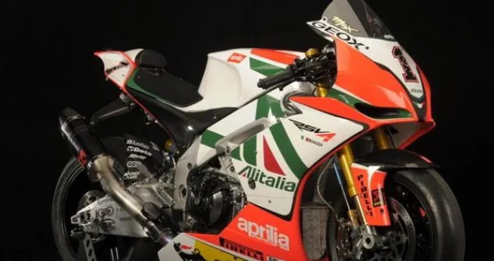 WSBK: #1 sull'Aprilia RSV4 di Max Biaggi