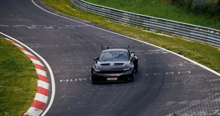 Ford Mustang GTD domina il Nürburgring: record per un'auto americana