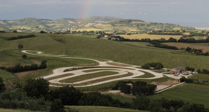 Tavullia: residenti contro la pista di Valentino Rossi attendono il TAR