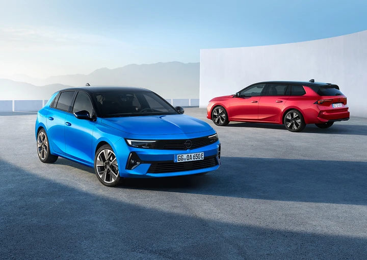 Opel Astra Electric: svelata la variante a zero emissioni