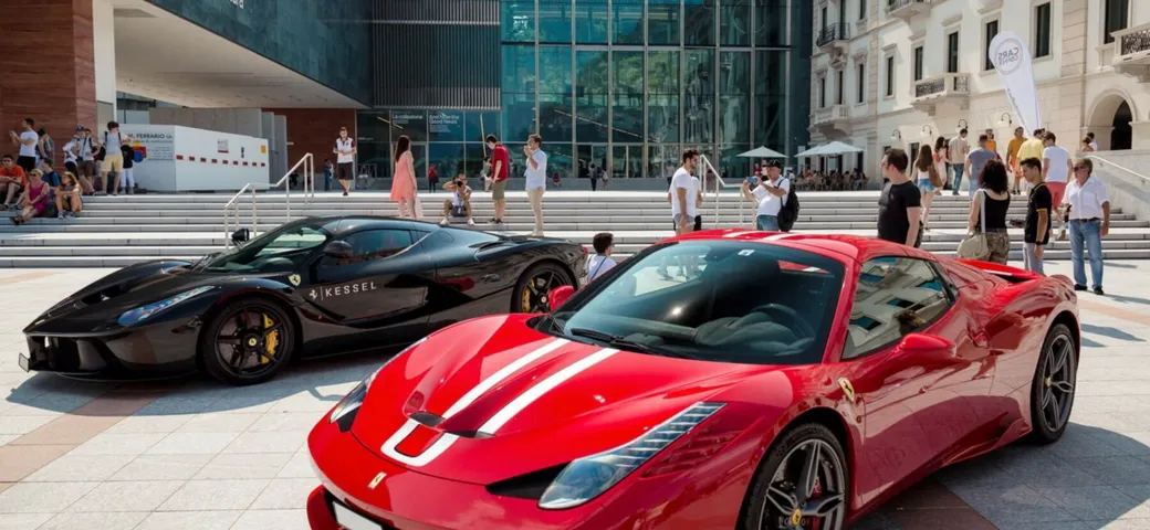 Le foto del Cars and Coffe Lugano