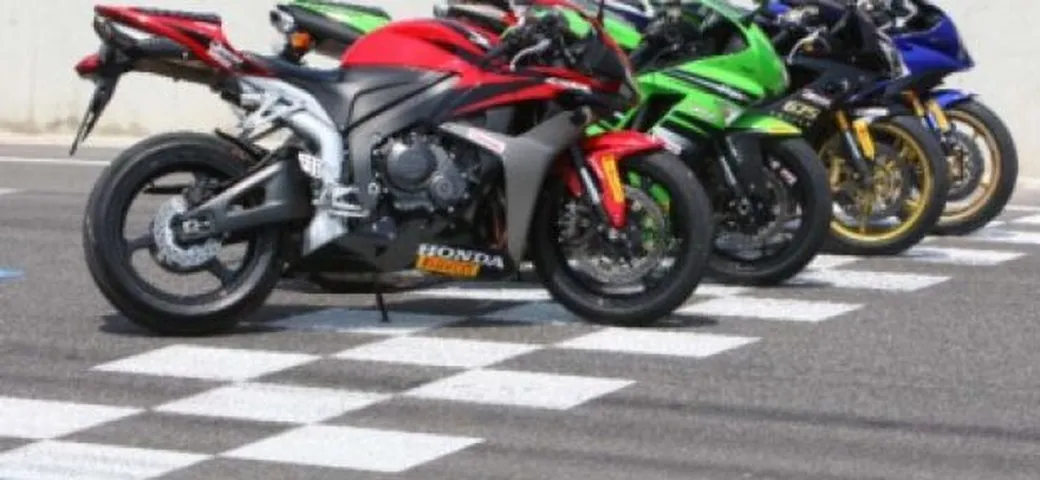 Test: Endurance di 5 ore per confrontare le sportive 600 di serie