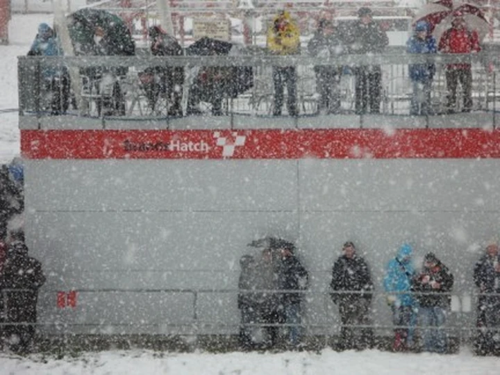 BSB: Brands Hatch annullata, per neve