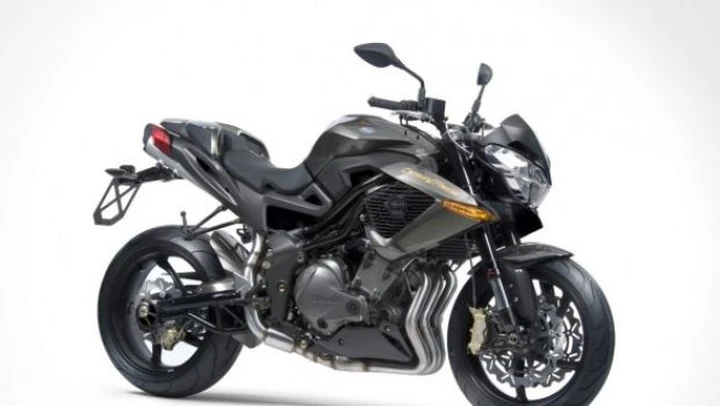 Benelli festeggia il centenario all'Eicma con la TNT Century Racer