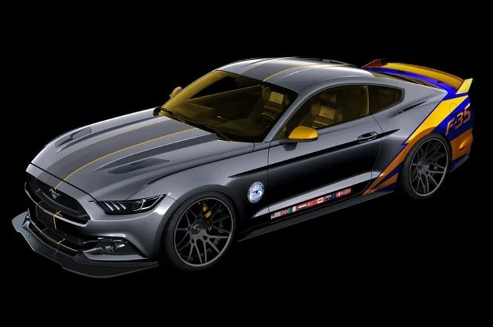 Ford Mustang: la livrea è ispirata ai caccia F35