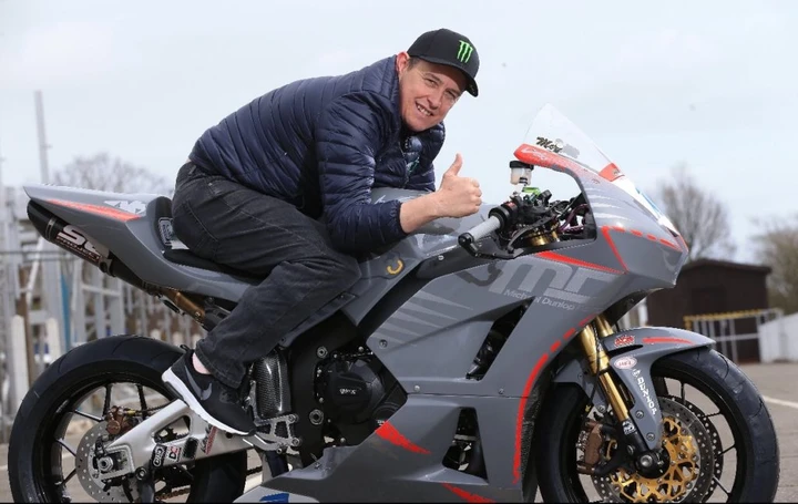 TT 2018, McGuinness alla corte di Dunlop: correrà con MD Racing