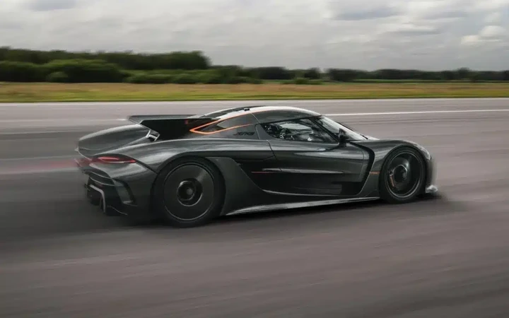 Koenigsegg Jesko Absolut, il record di sprint da 0 a 400 km/h è tuo
