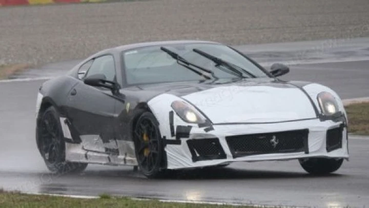 Ferrari 599 GTO: nuove foto spia
