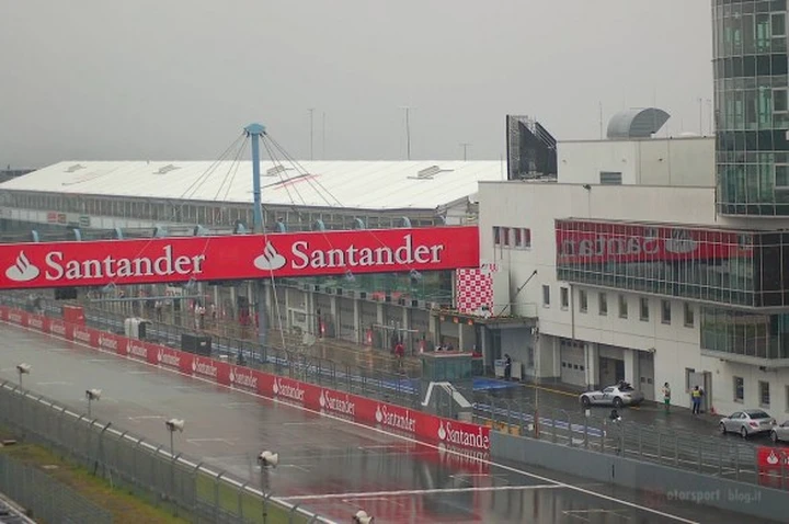 Tempo da lupi al Nürburgring