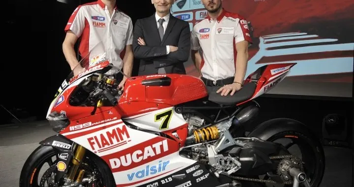 Ducati Superbike 2014 | svelata la livrea della 1199 Panigale SBK [foto e video]