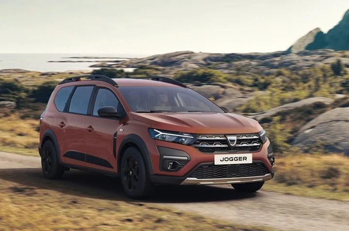 Dacia Jogger: immagini, dimensioni, motori, uscita della nuova 7 posti